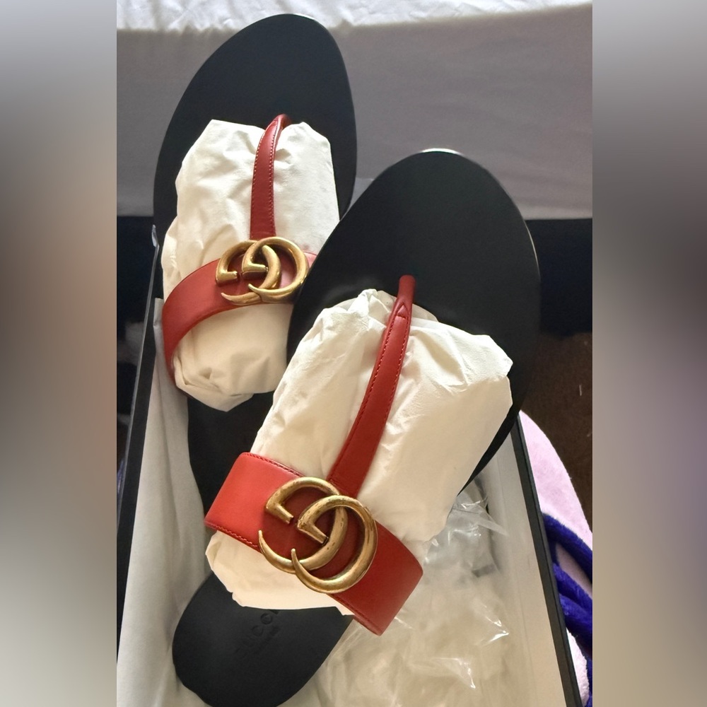 Gucci Red Sandals with Gold Logo